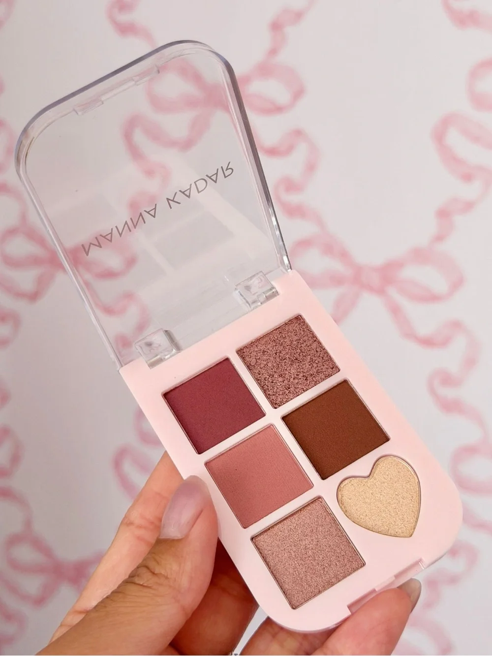 Manna Kadar Pink Mirage Eyeshadow - Six Versatile Shade Palette